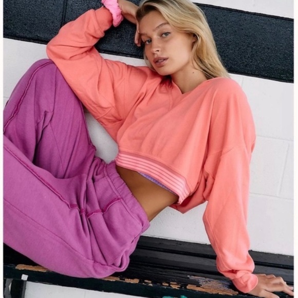 Free People Tops - NWT! Free People Movement sweatshirt